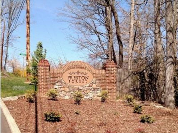 The Preston Forest neighborhood entrance sign